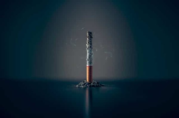 Comment on écrit cigarette en anglais ?